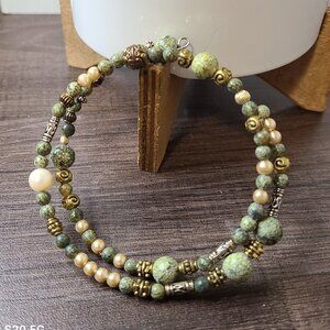 Boho Chic Green Stone Pearl Beaded Memory Wire Wrap Bracelet Fashion‎ Jewelry